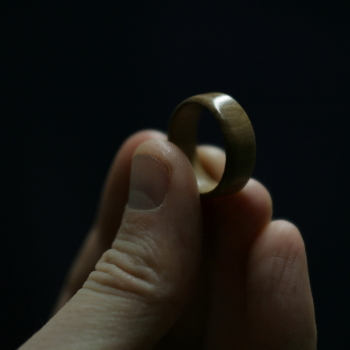 Кольцо "Провинциалка" из древесины груши